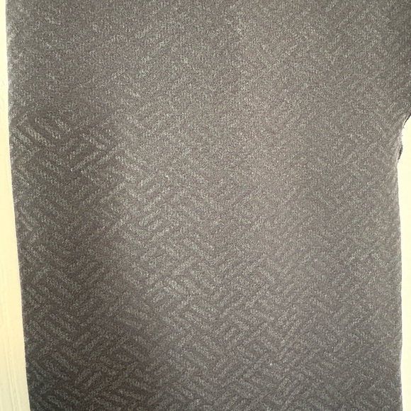 Women’s Title Nine Spark 2.0 Seamless Leggings Large Black Herringbone NWOT - Picture 2 of 5